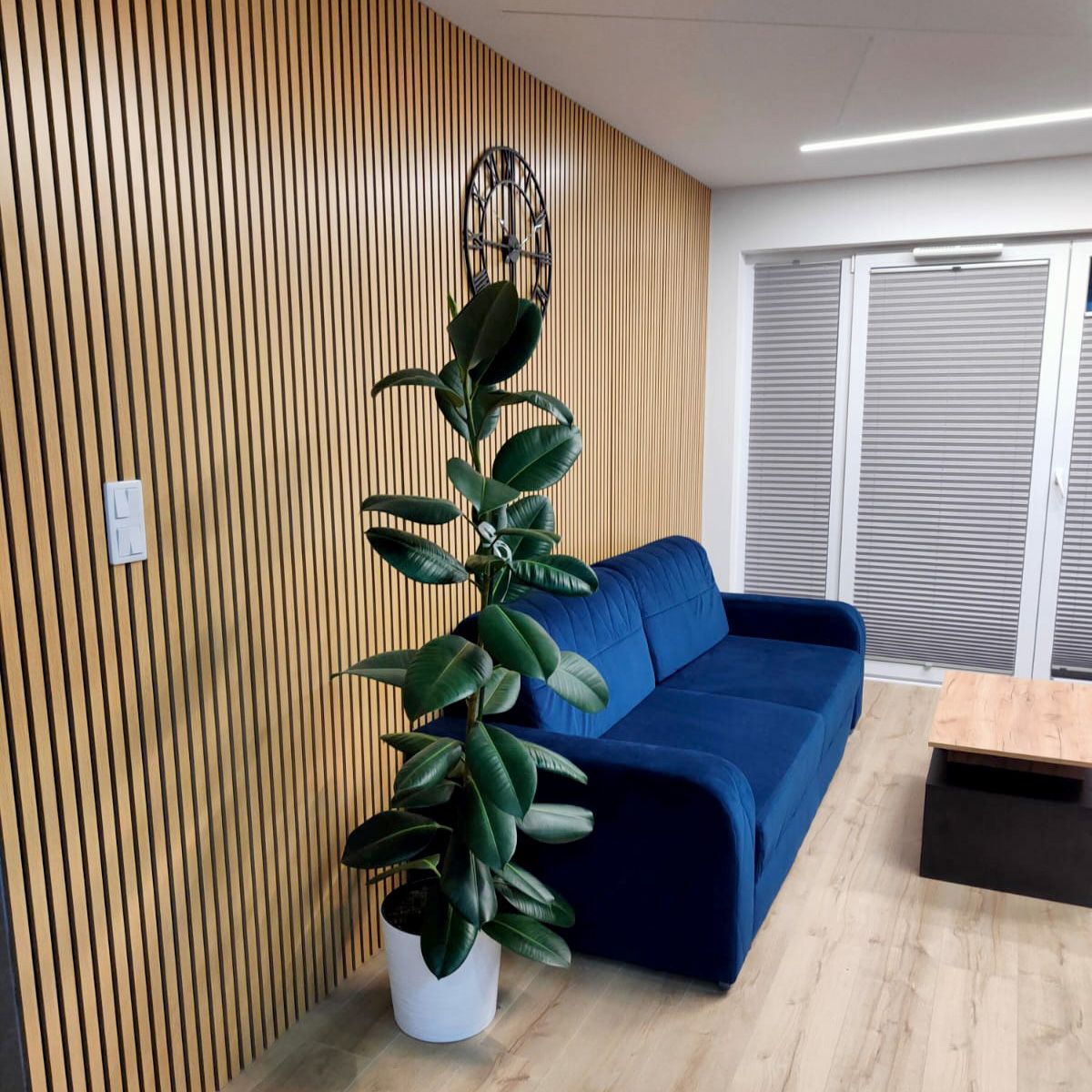 Lamele ścienne akustyczne na filcu Dąb Jasny 2 x 32 cm – dł. 2,7 m Lamele ścienne akustyczne na filcu Dąb Jasny 2 x 32 cm – dł. 2,7 m
