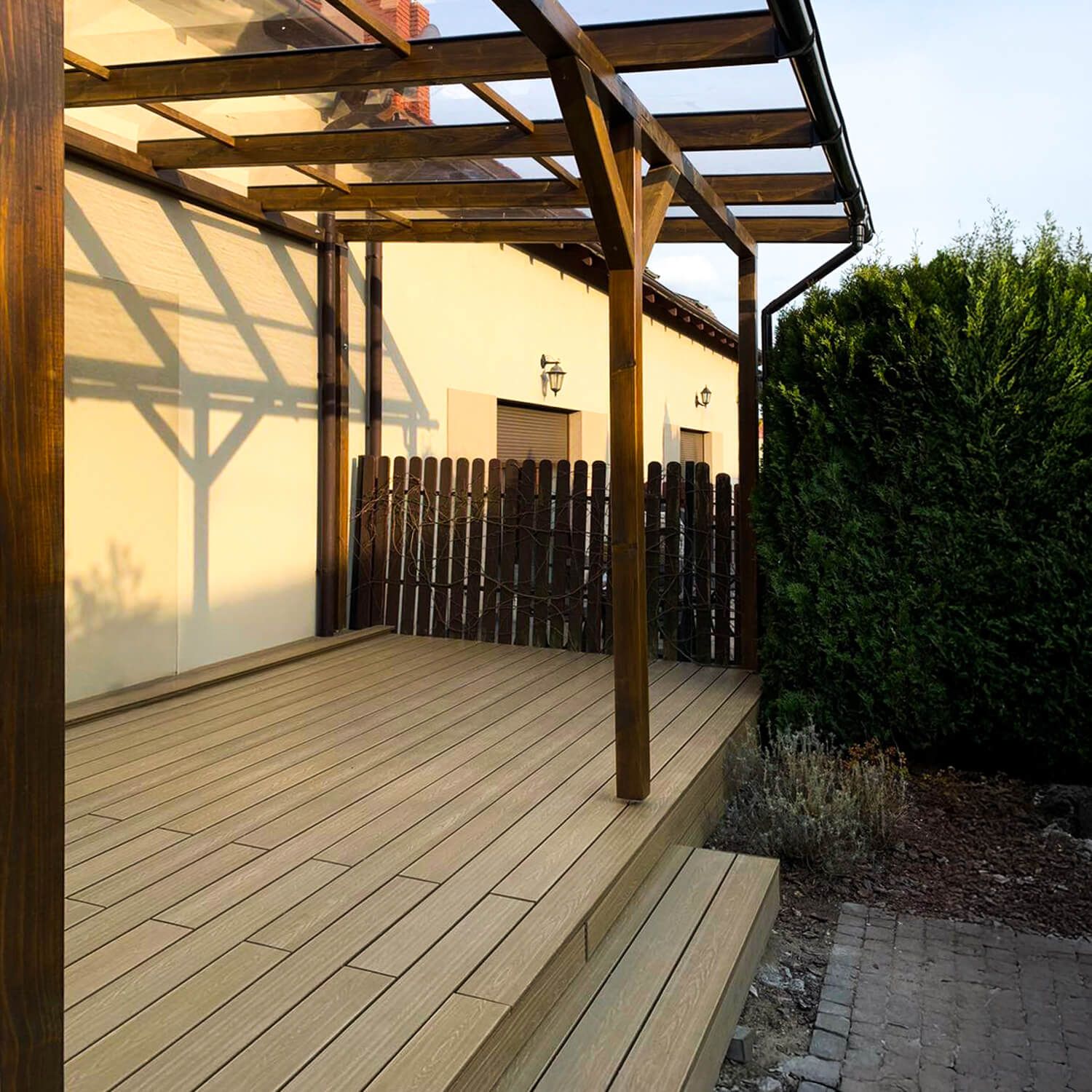 Deska Tarasowa Kompozytowa 3D Miodowy Teak – dł. 3,5 m Deska Tarasowa Kompozytowa 3D Miodowy Teak – dł. 3,5 m