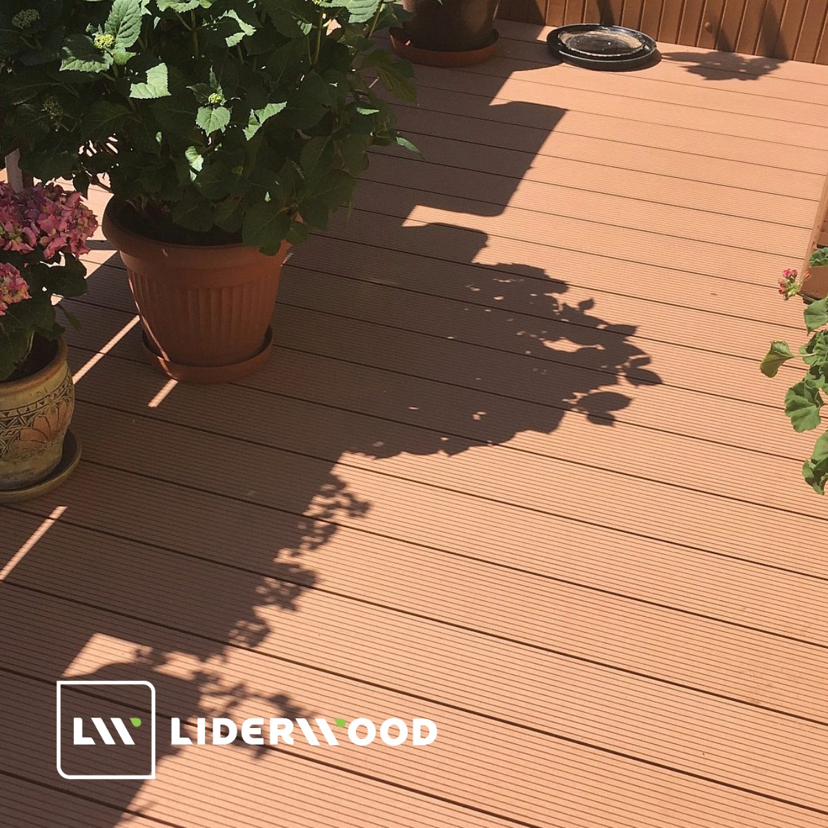 Deski tarasowe PVC – nowość na liderwood.mom!