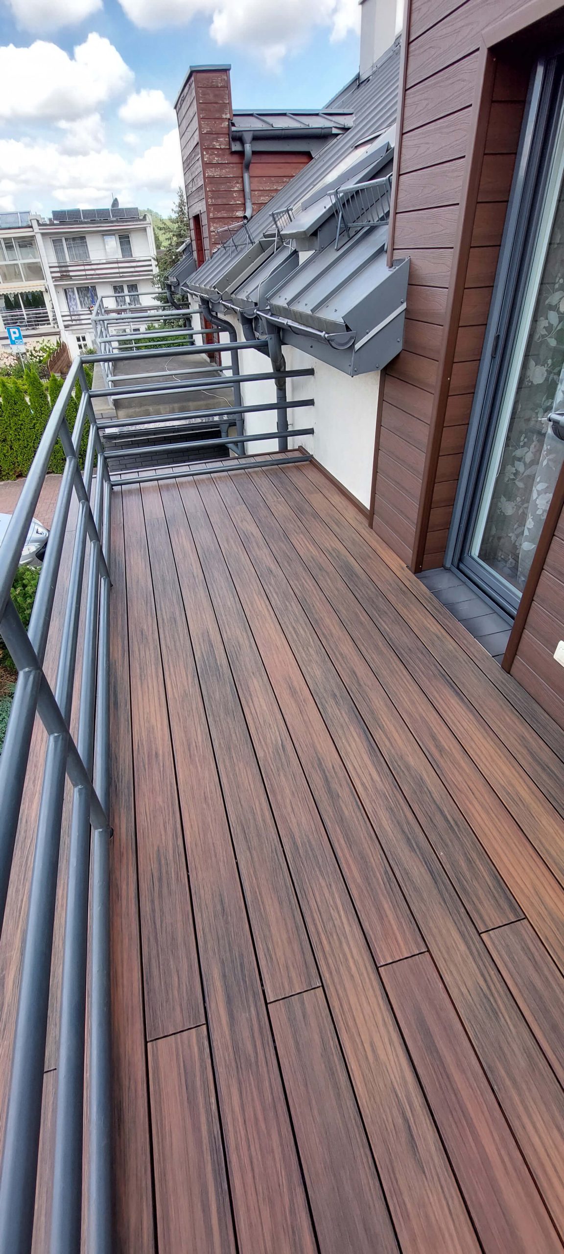 Balkon z deski kompozytowej Redwood Premium