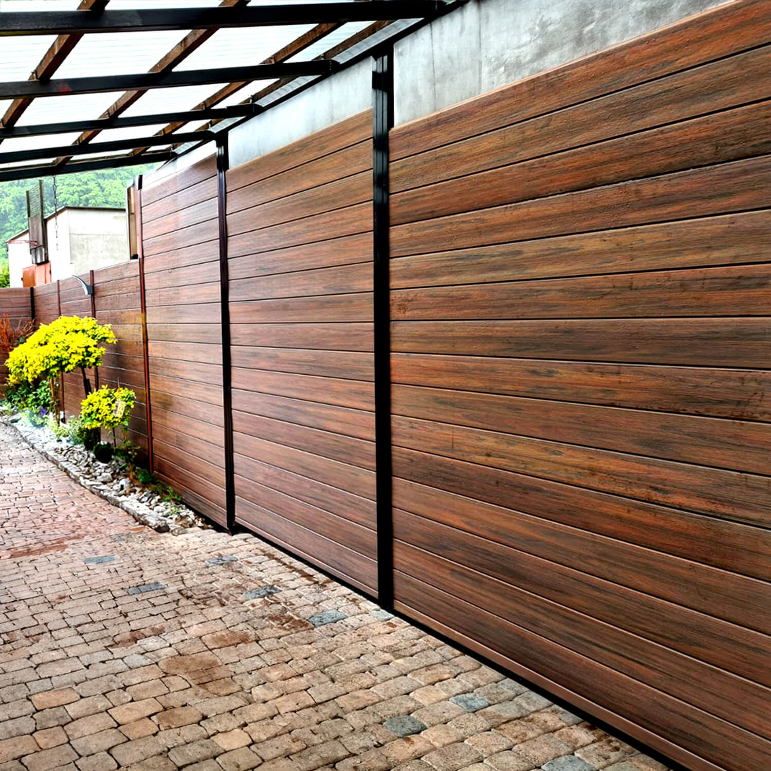 Deska Ogrodzeniowa Premium Redwood – Piękno i Funkcjonalność w Twoim Ogrodzie