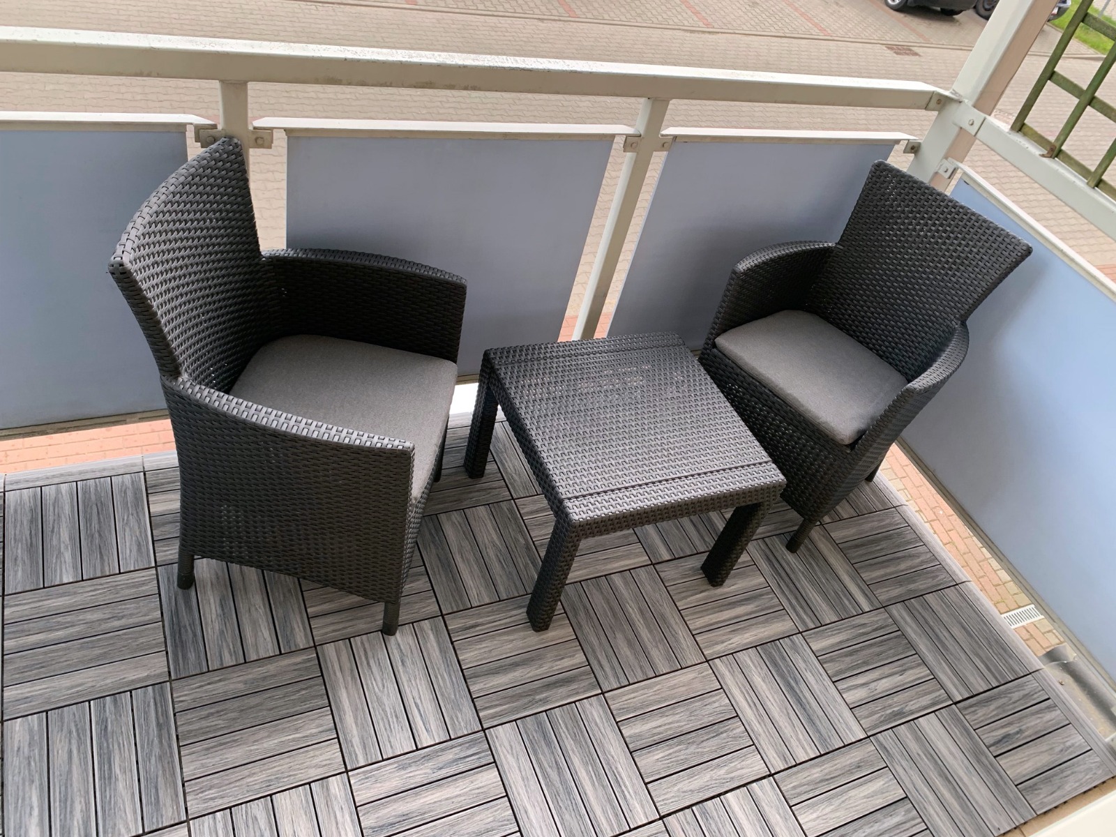 Balkon z podestów tarasowych kompozytowych Premium Gray