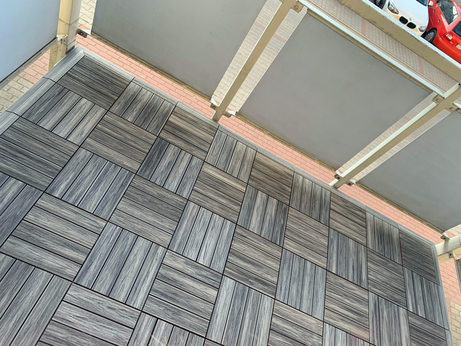 Balkon z podestów tarasowych kompozytowych Premium Gray