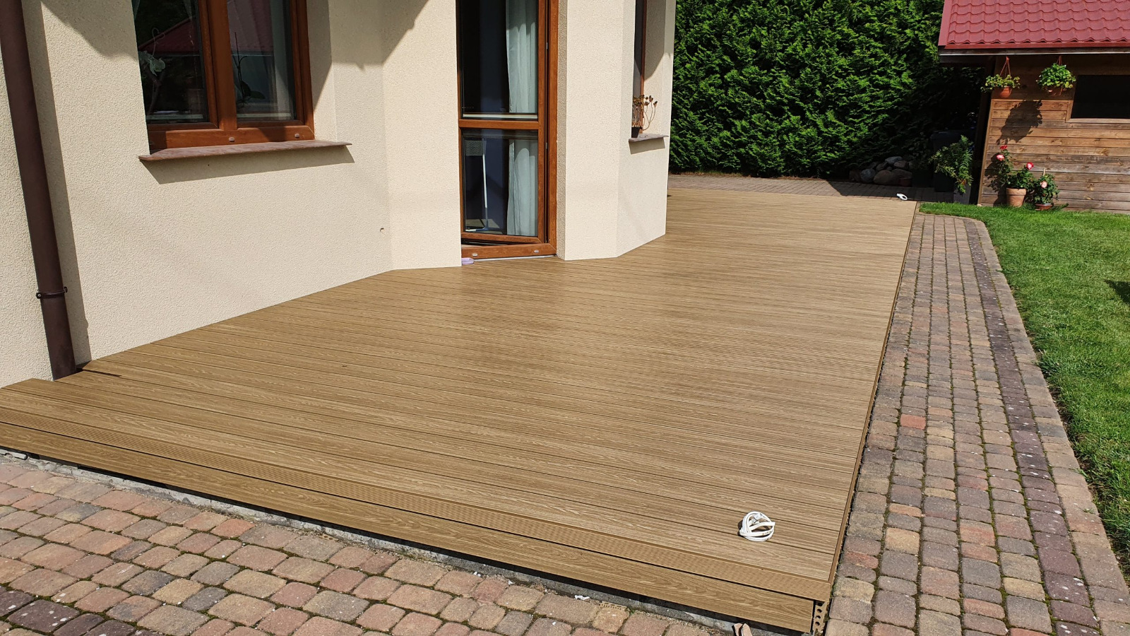 Taras Miodowy Teak 3D – spójna elegancja przy domu